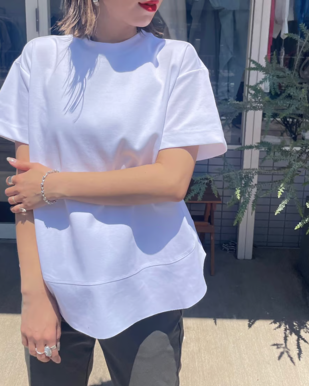 ハーフスリーブバックスリットTシャツ
