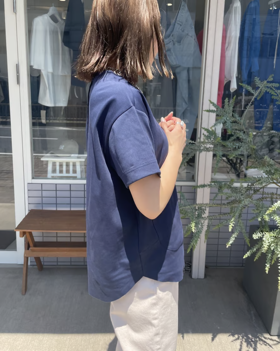 ハーフスリーブバックスリットTシャツ