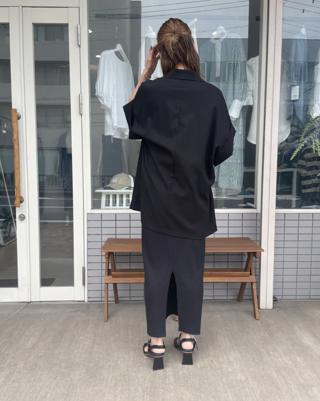 ショートスリーブジャケット