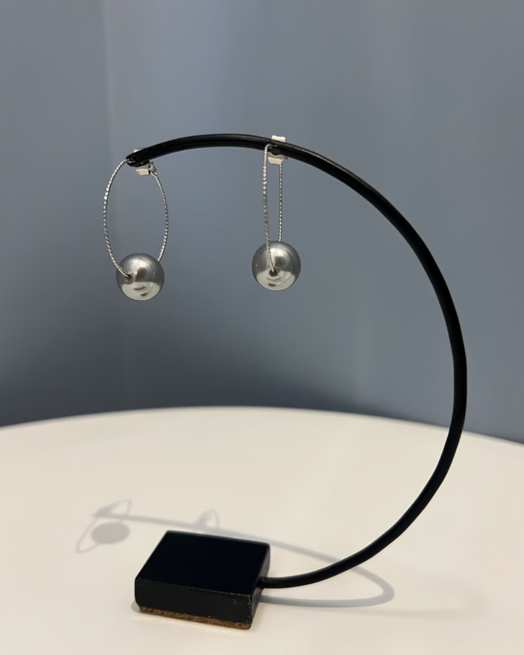 パールフープピアス