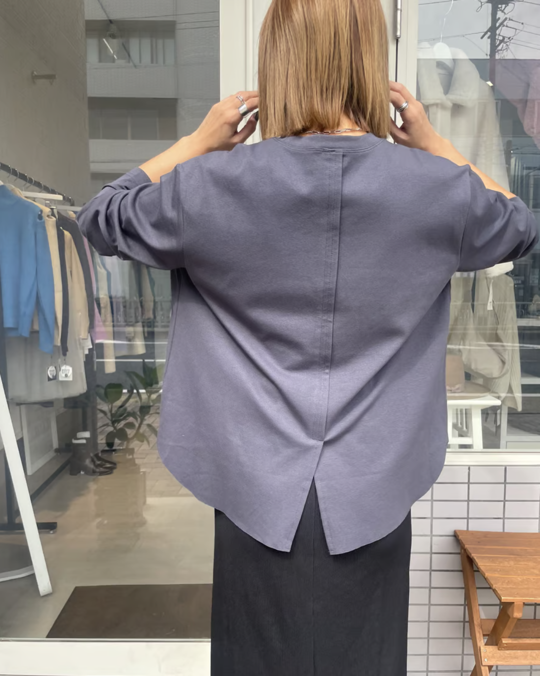 バックスリットロンT