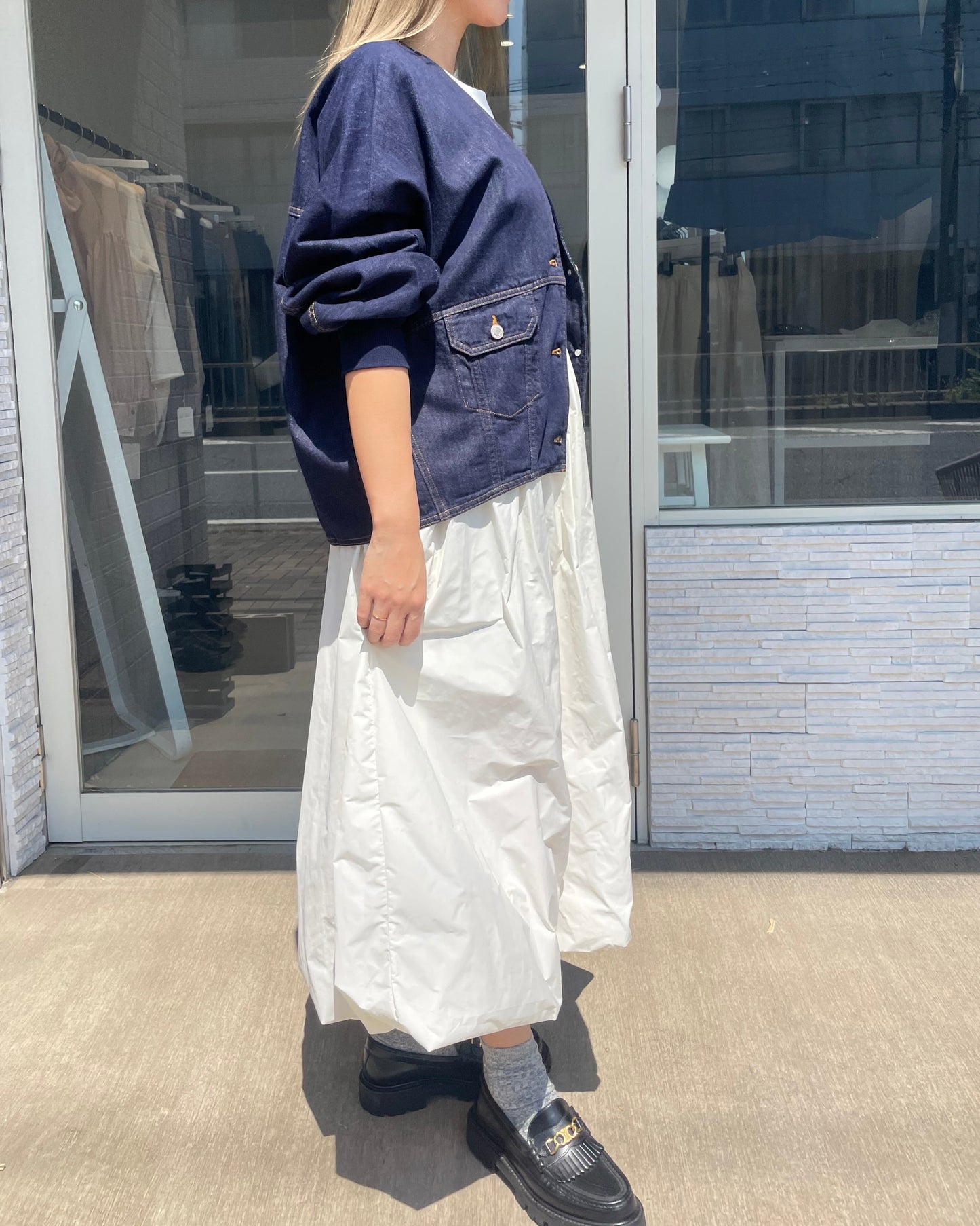 ノーカラーデニムジャケット