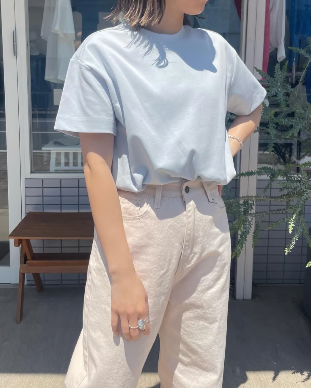 ハーフスリーブバックスリットTシャツ