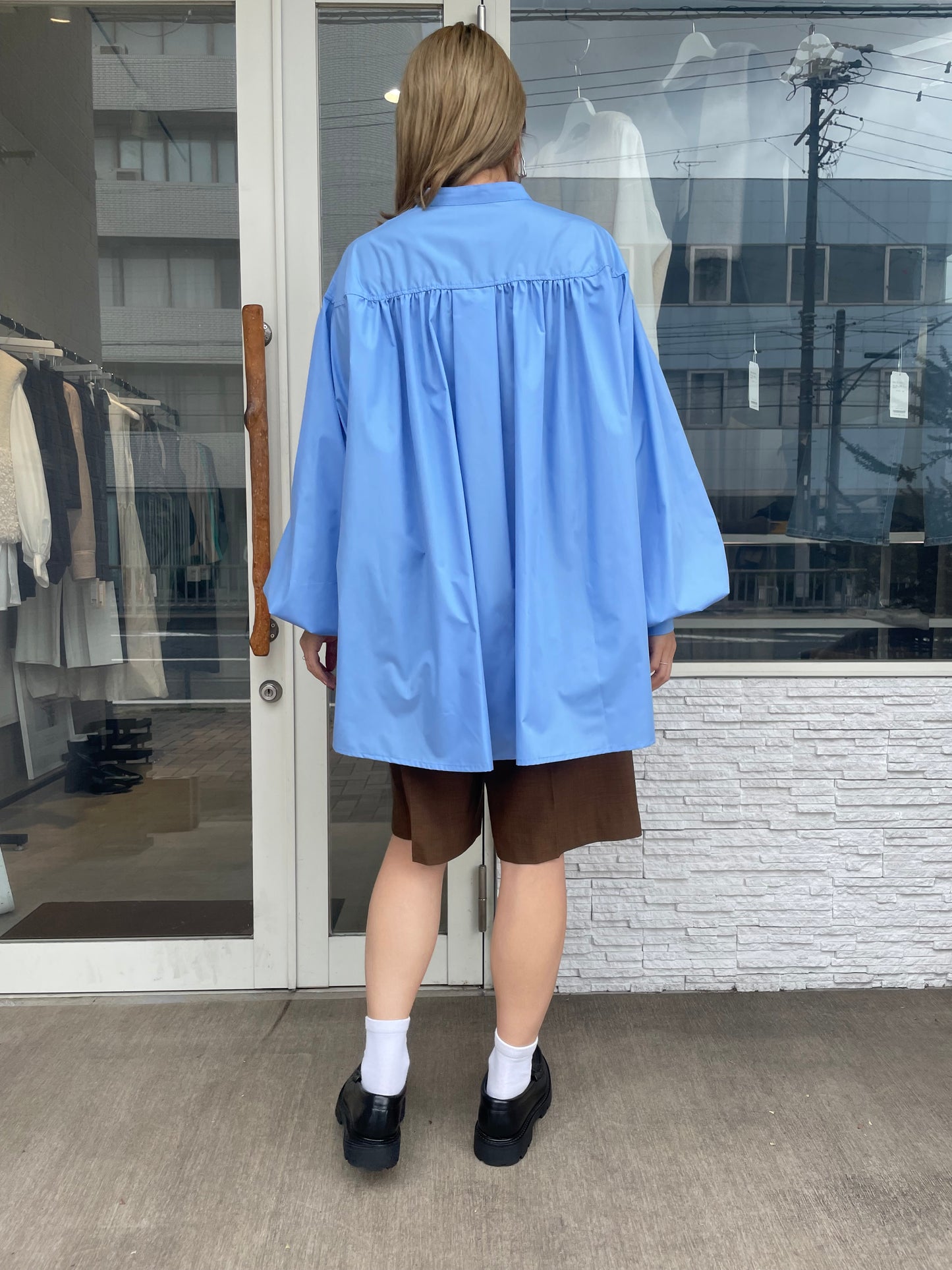 タックハーフパンツ