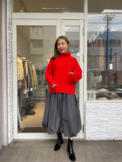 オフタートルリブニット