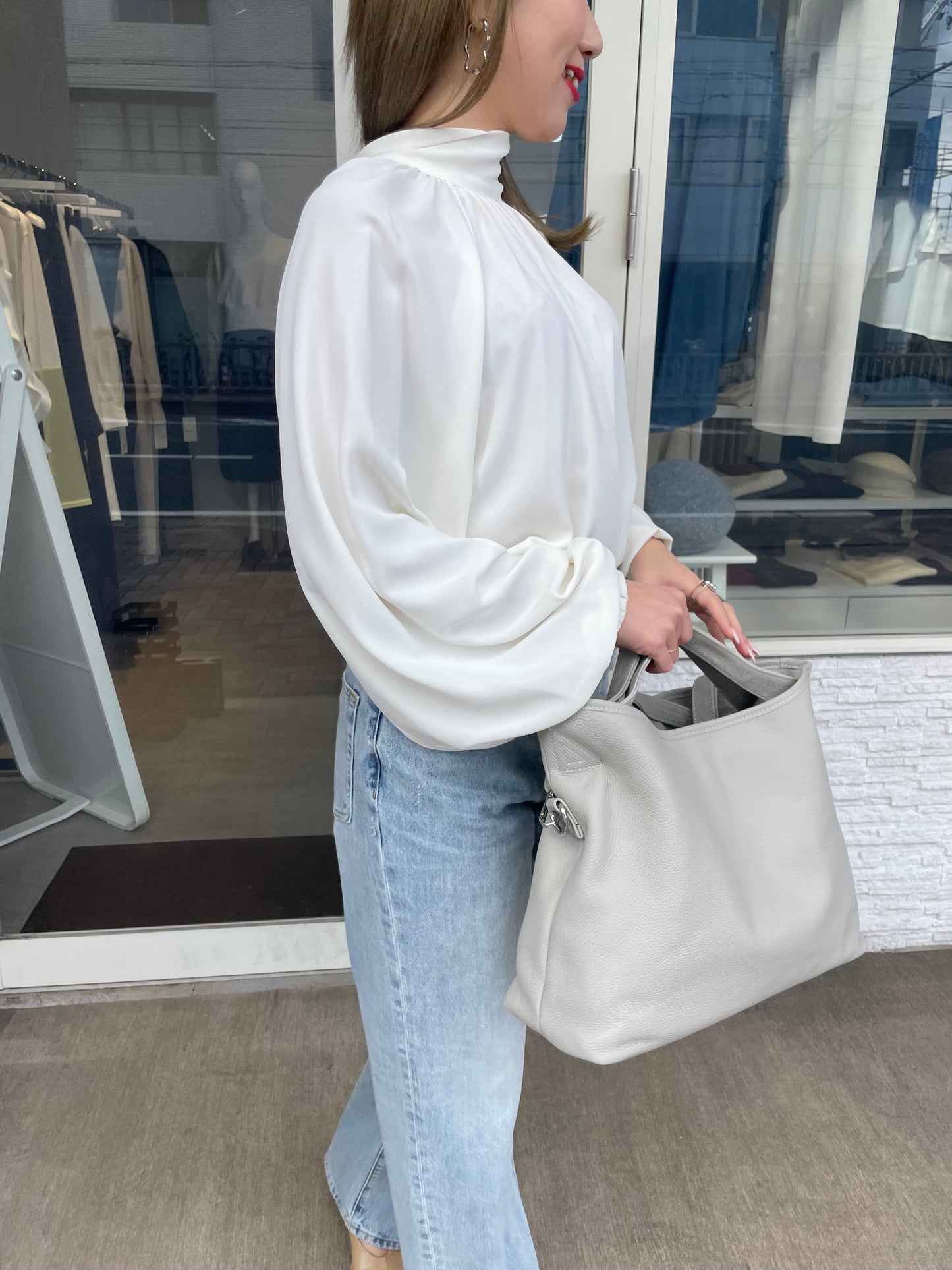 ボリュームスリーブリボンブラウス