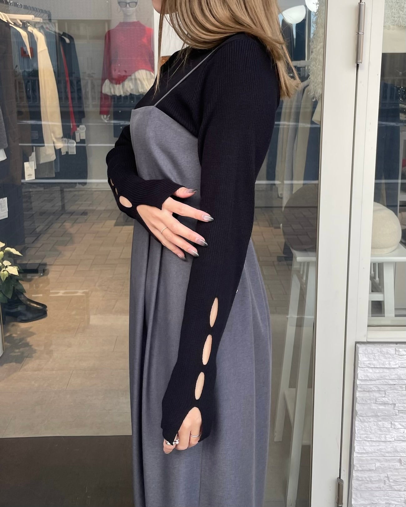 カットデザインリブニット