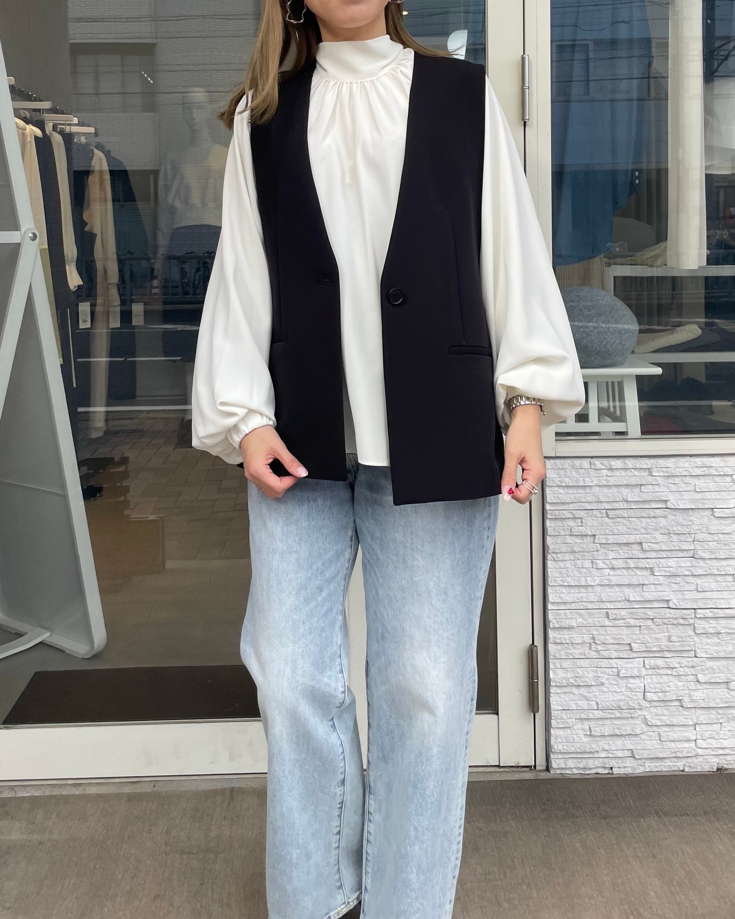 ノーカラージレ