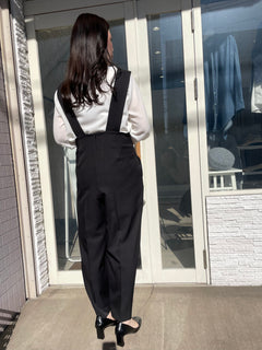 キーネックオールインワン