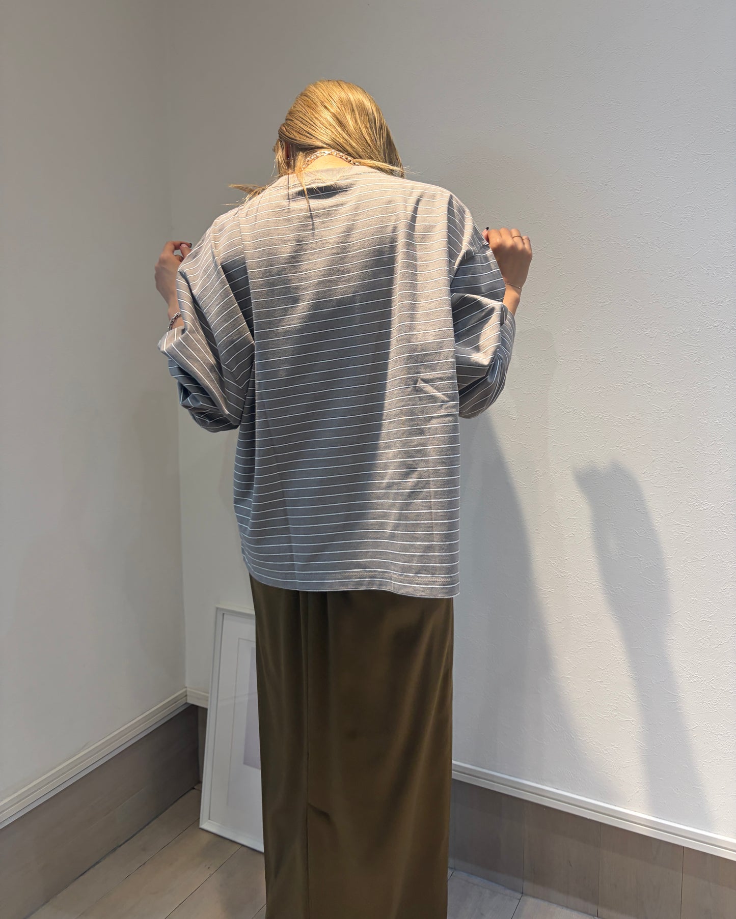 レトロボーダートップス