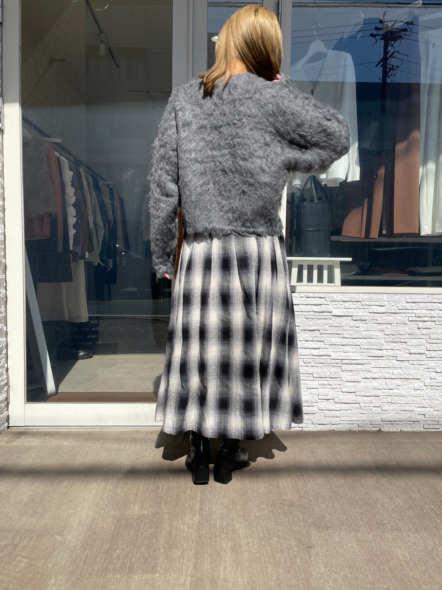 シャギーニットプルオーバー