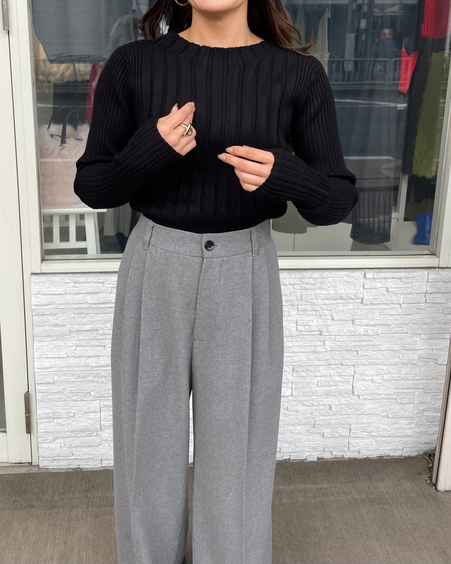 タイトリブニット