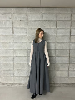 MADE IN JAPAN  front zip dress