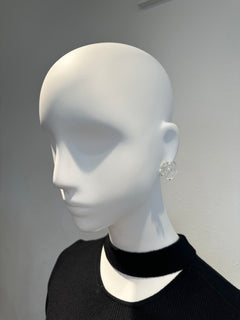 フラワーピアス