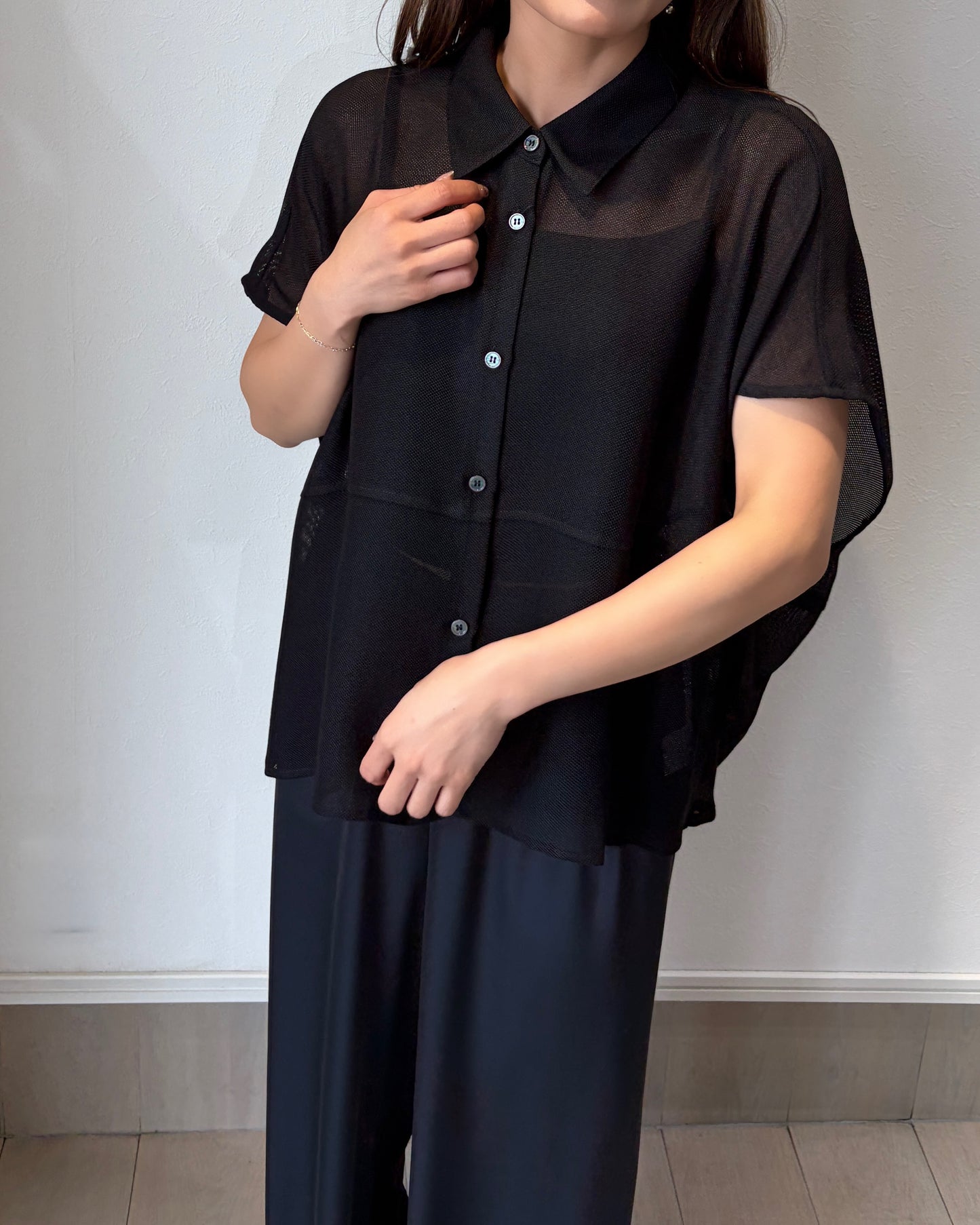 メッシュシアーシャツ