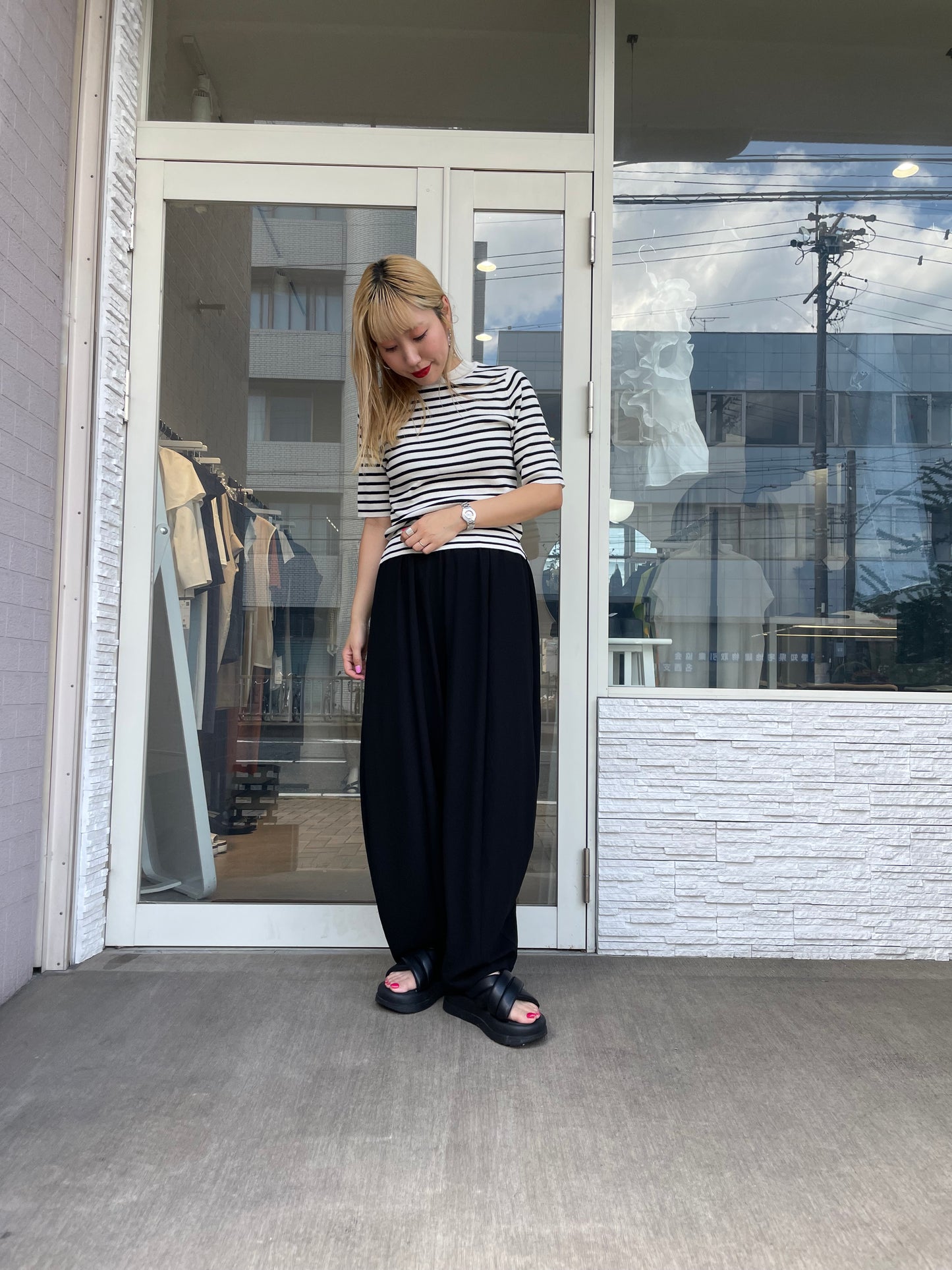 ストレッチシフォンボリュームパンツ
