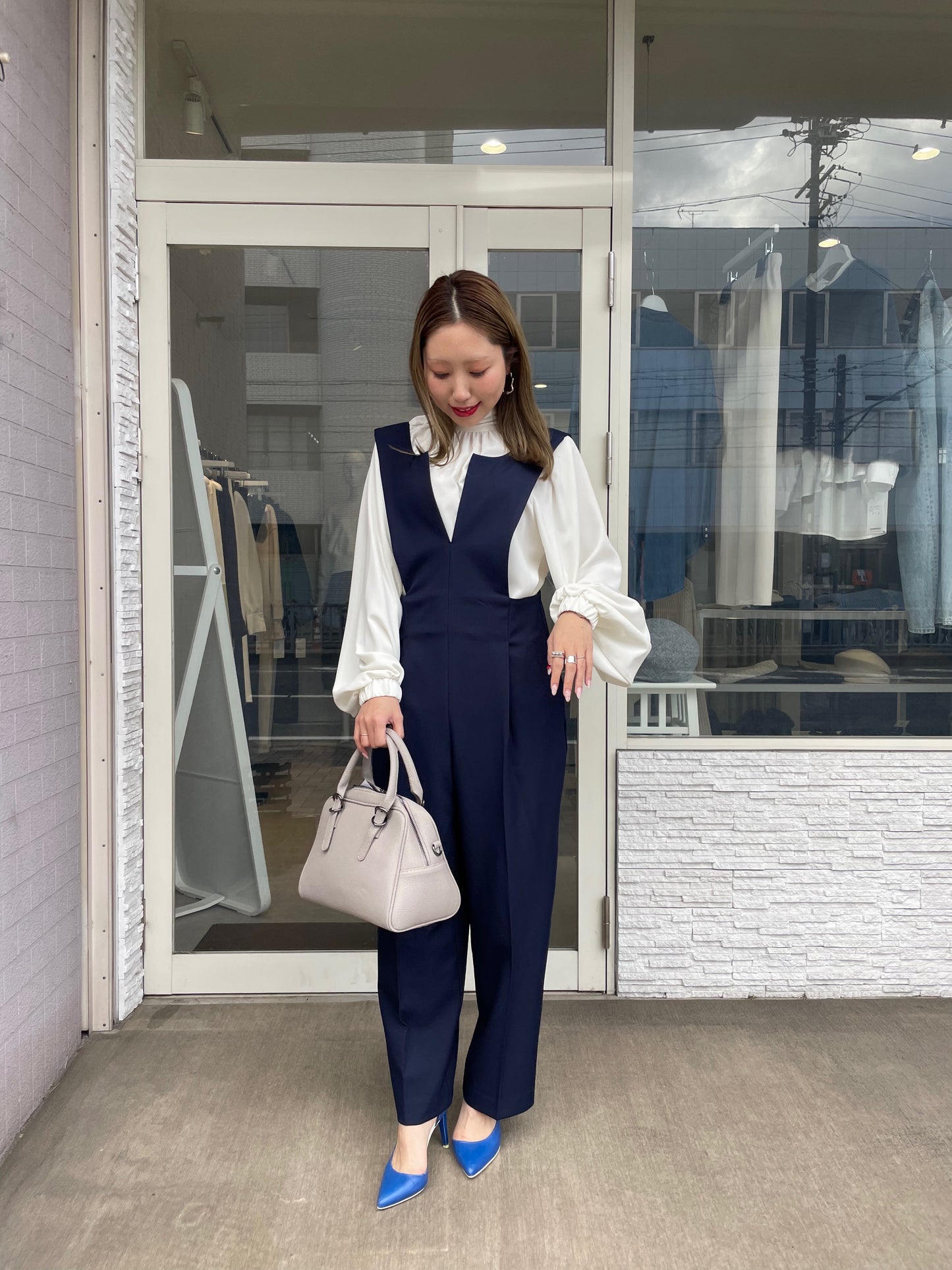 キーネックオールインワン