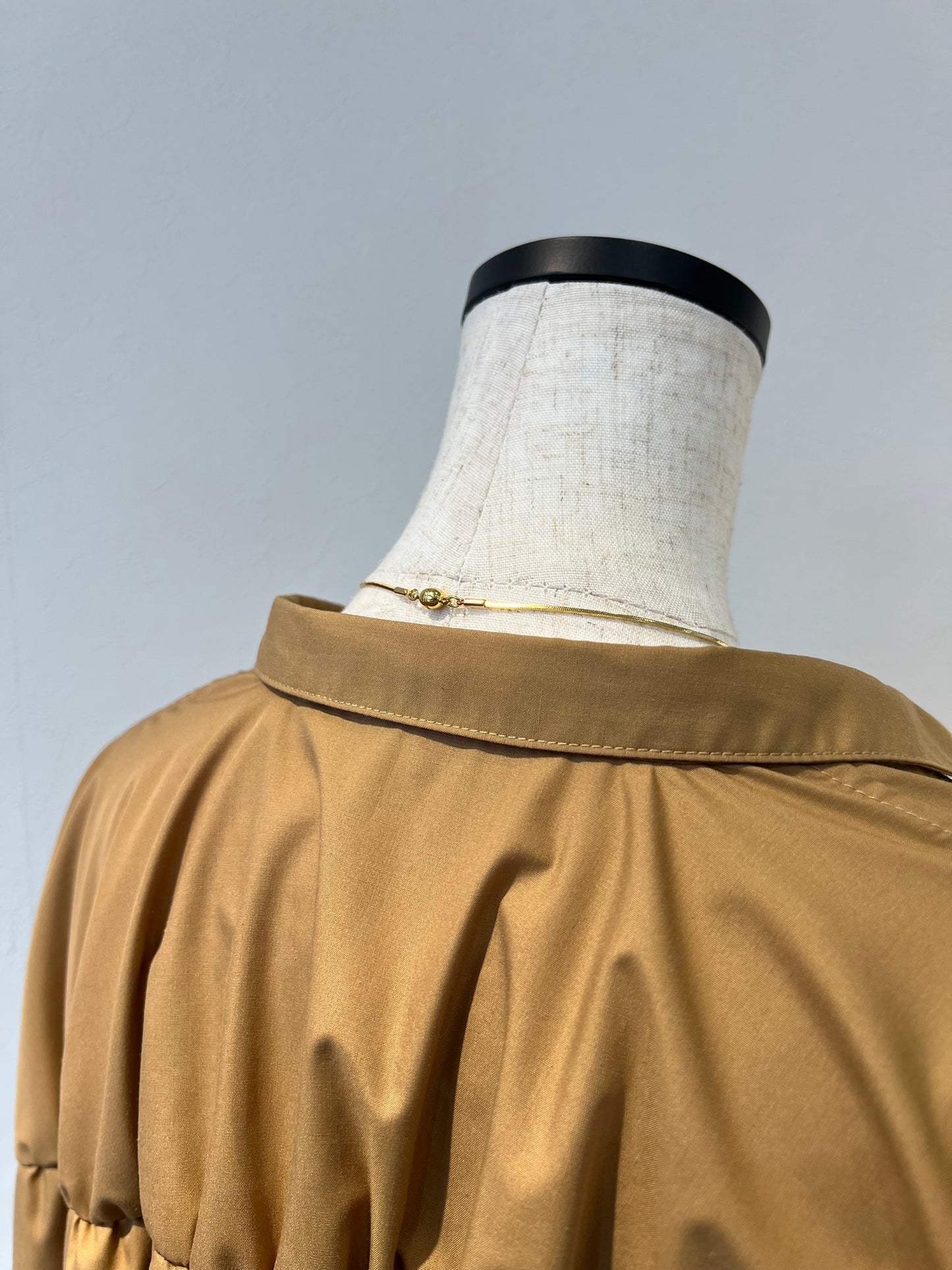 スネークチェーンマグネットネックレス