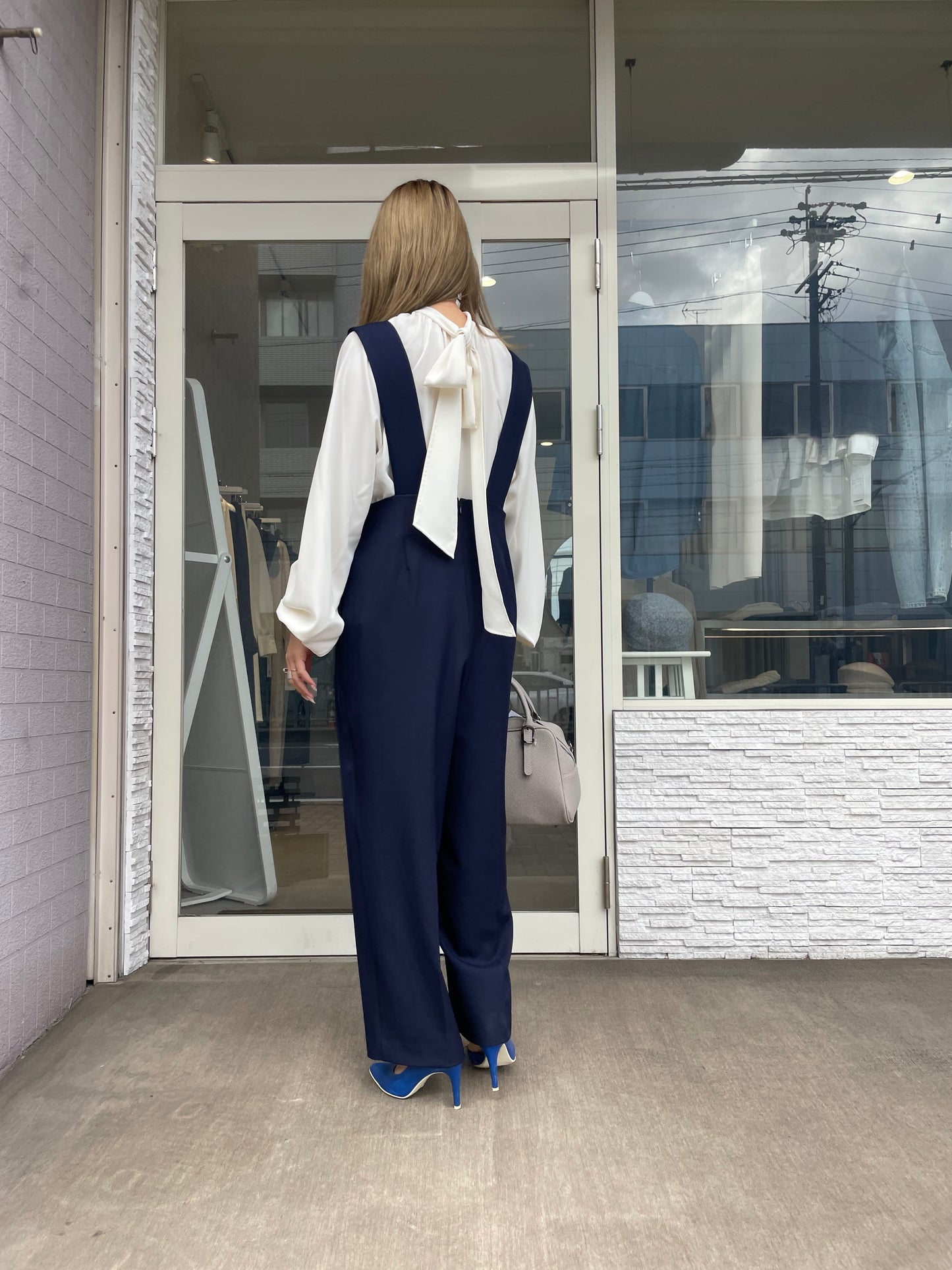 キーネックオールインワン