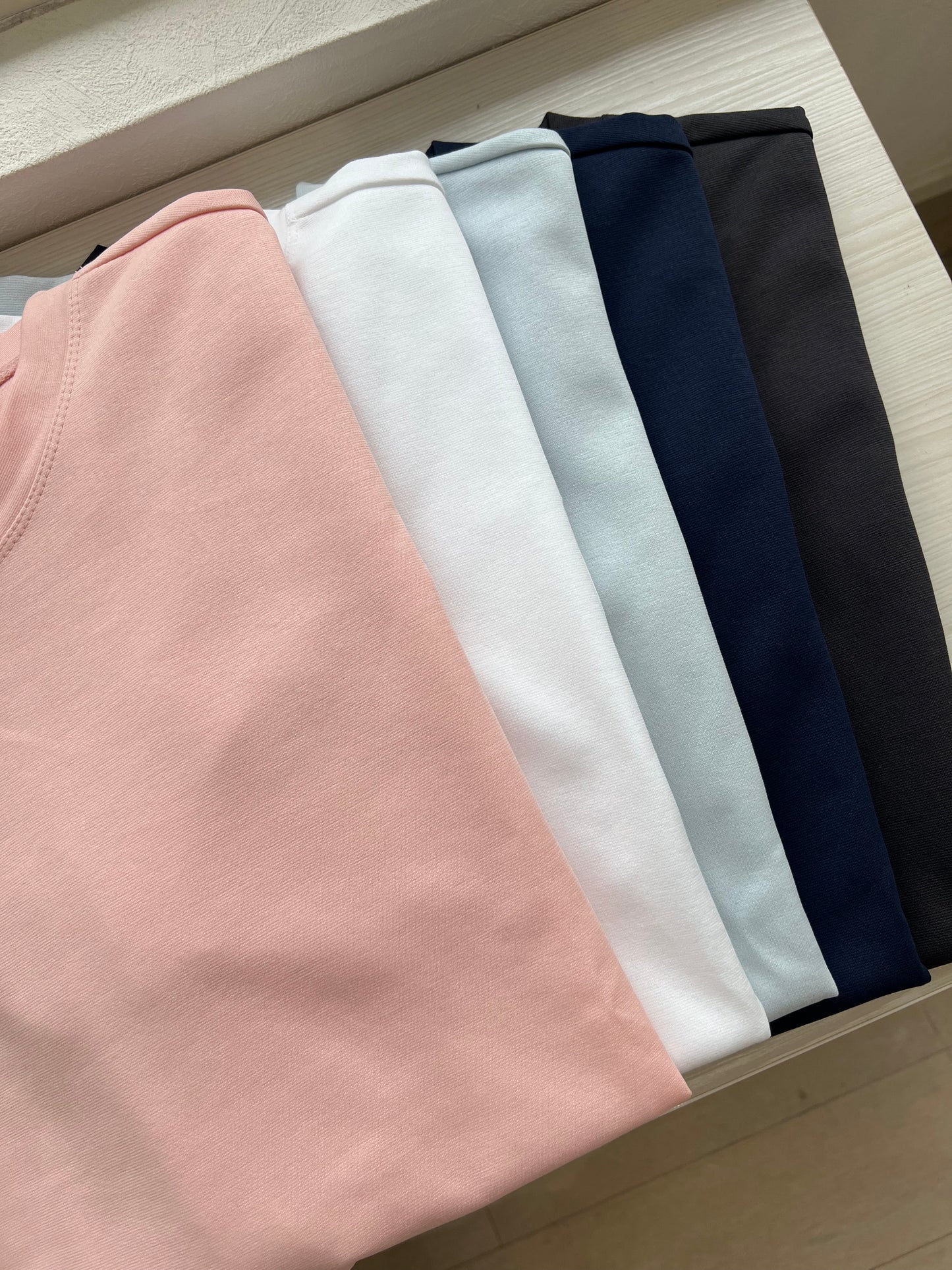 バックスリットT