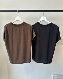 ベーシックコットンTシャツ