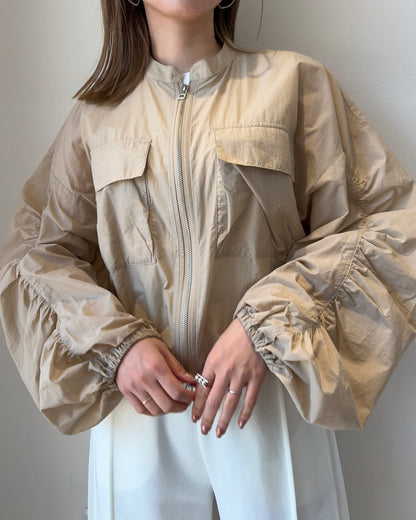 ギャザーブルゾン