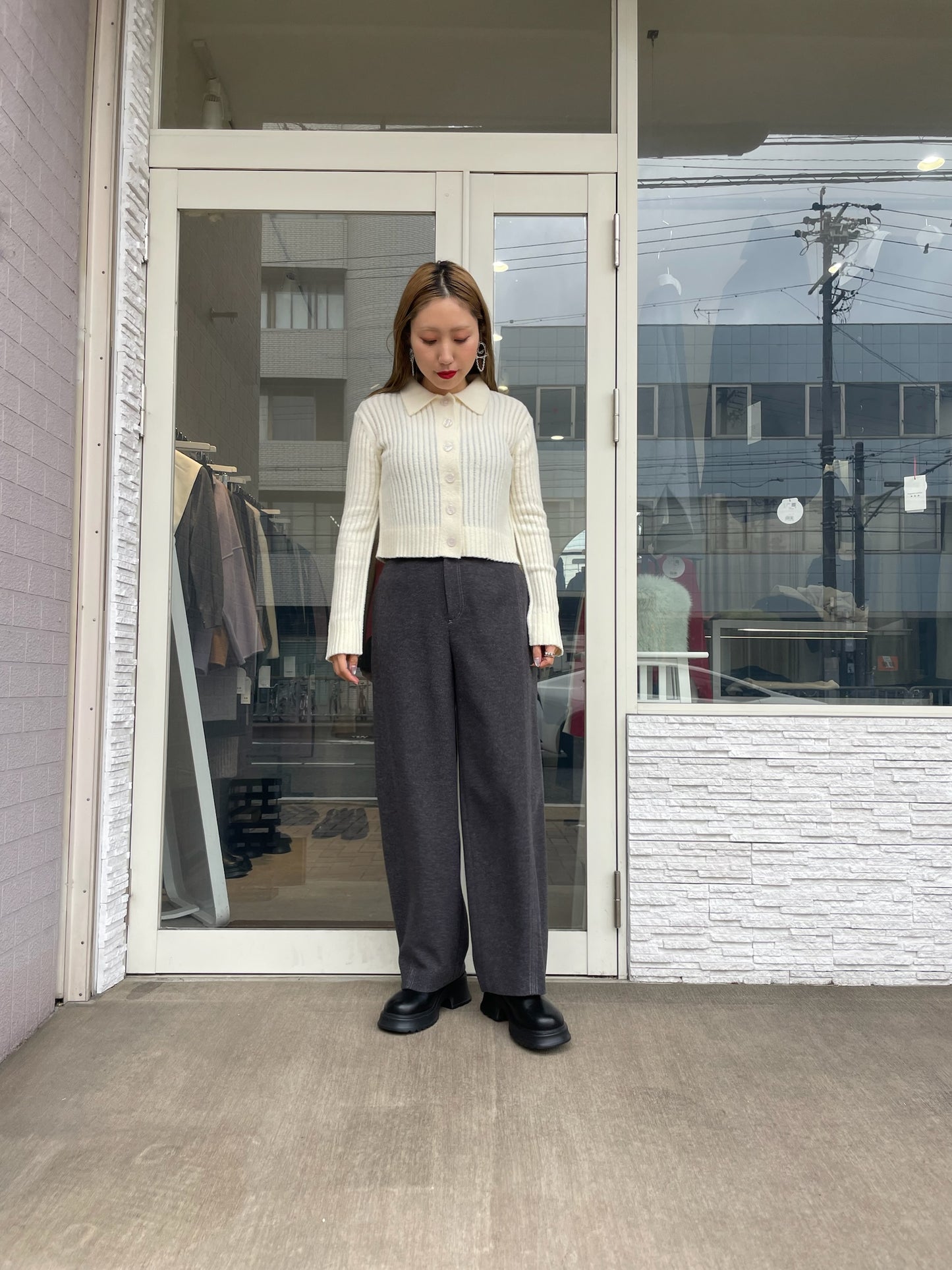 ステッチデザインバレルパンツ