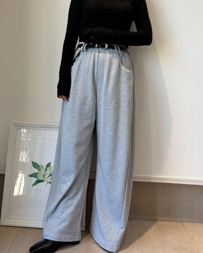 ベルト付きスウェットパンツ