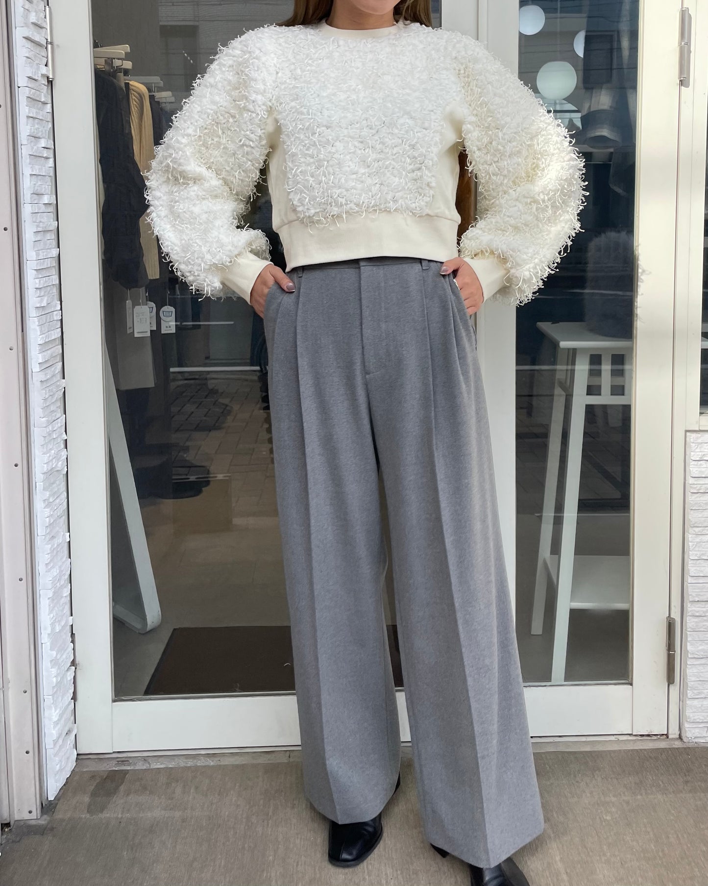 微起毛タックストレートパンツ