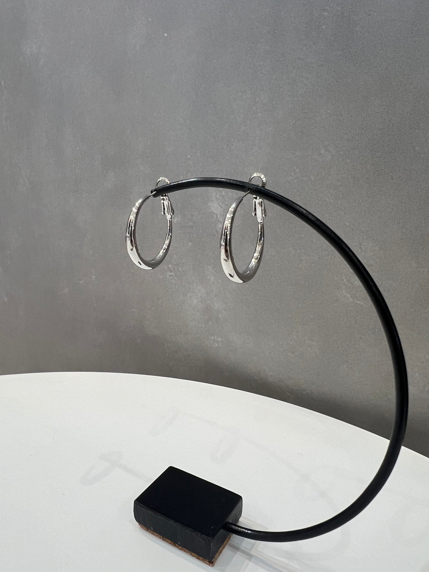 ワンタッチフープピアス