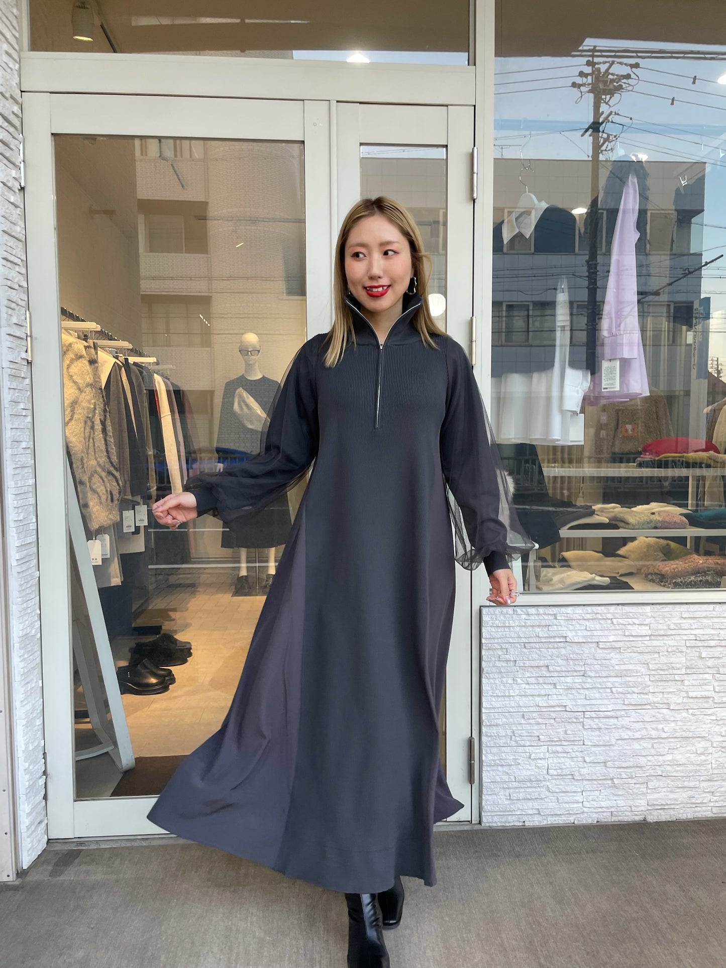 チュールドッキングフロントジップワンピース