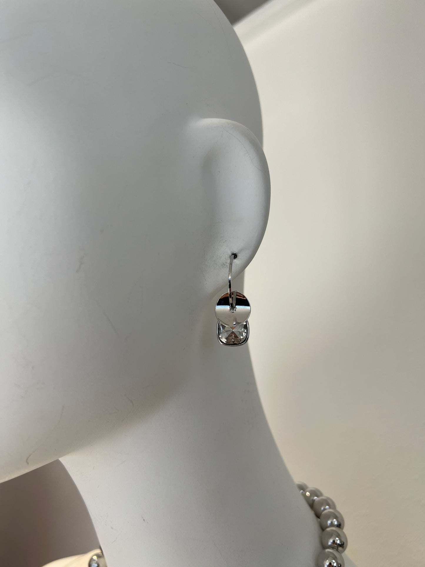 メタルビジューピアス