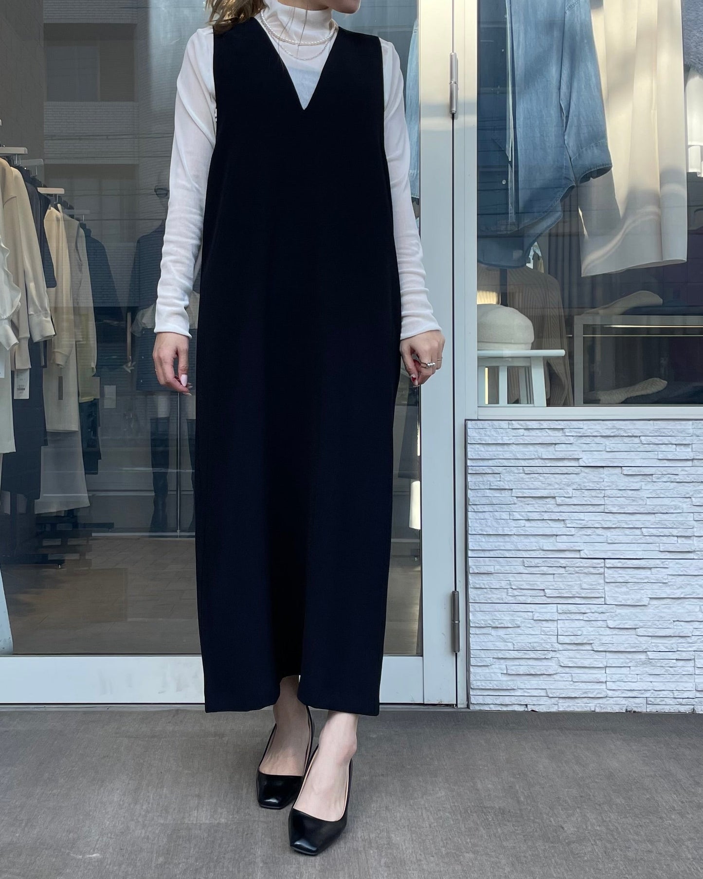 Vネックジャンパースカート