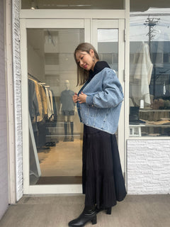 バックスリットフーディー