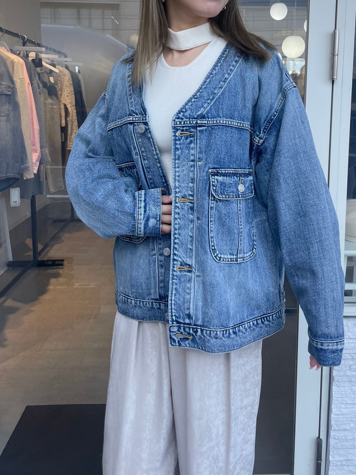 Vネックオーバーサイズデニムジャケット