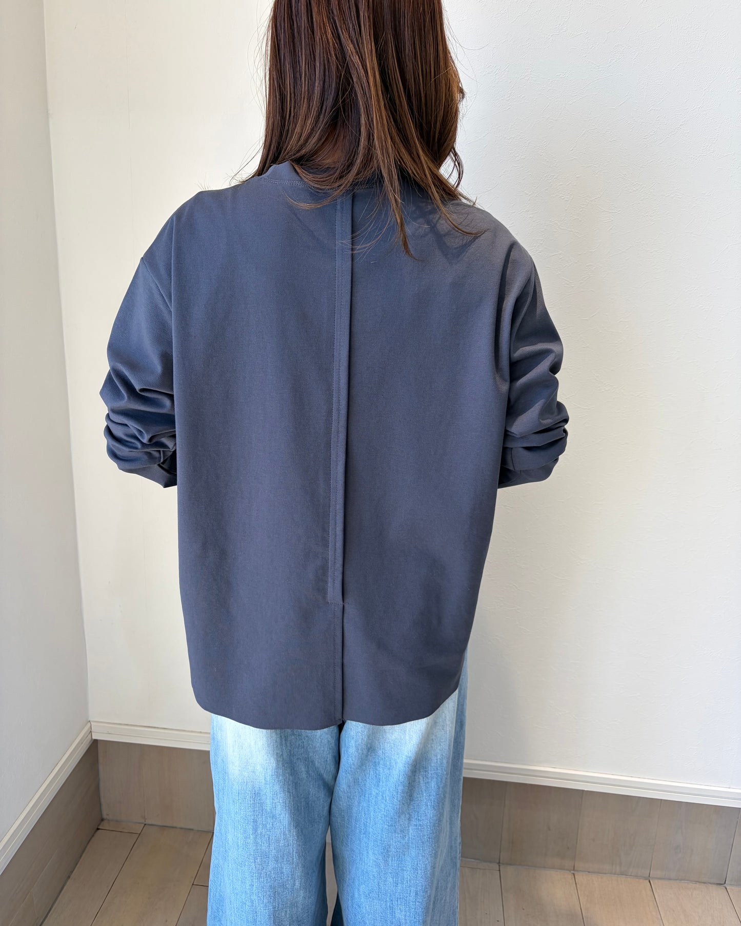 バックスリットロンT