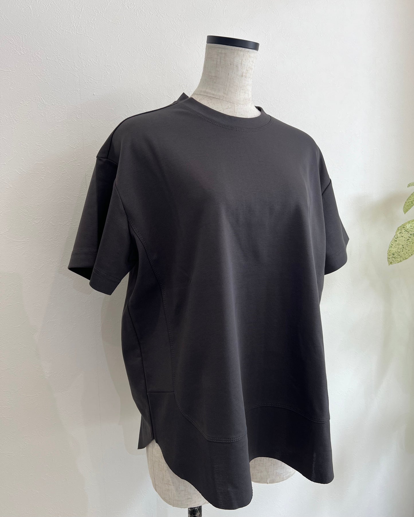 バックスリットT