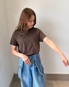 ベーシックコットンTシャツ