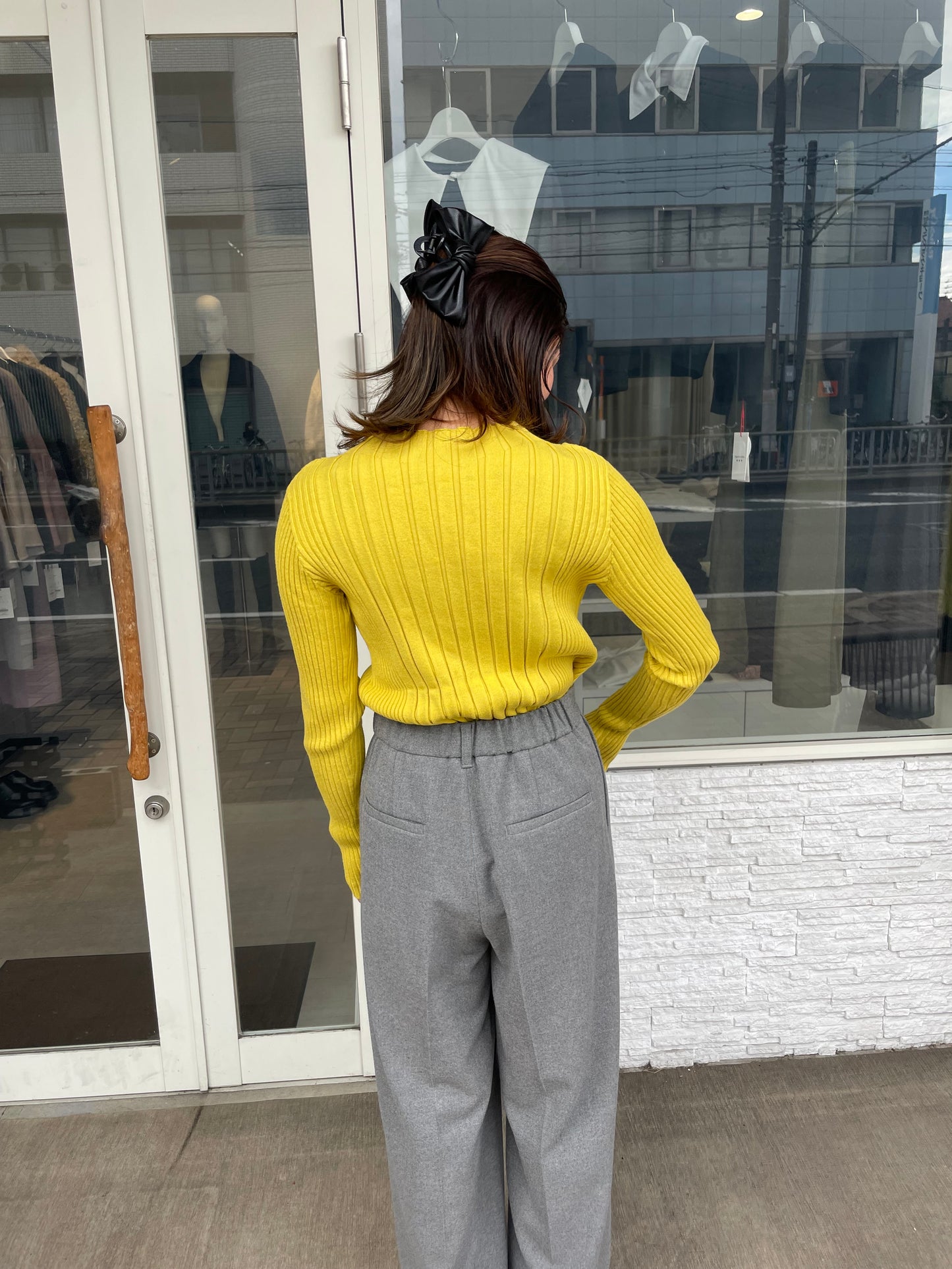 タイトリブニット