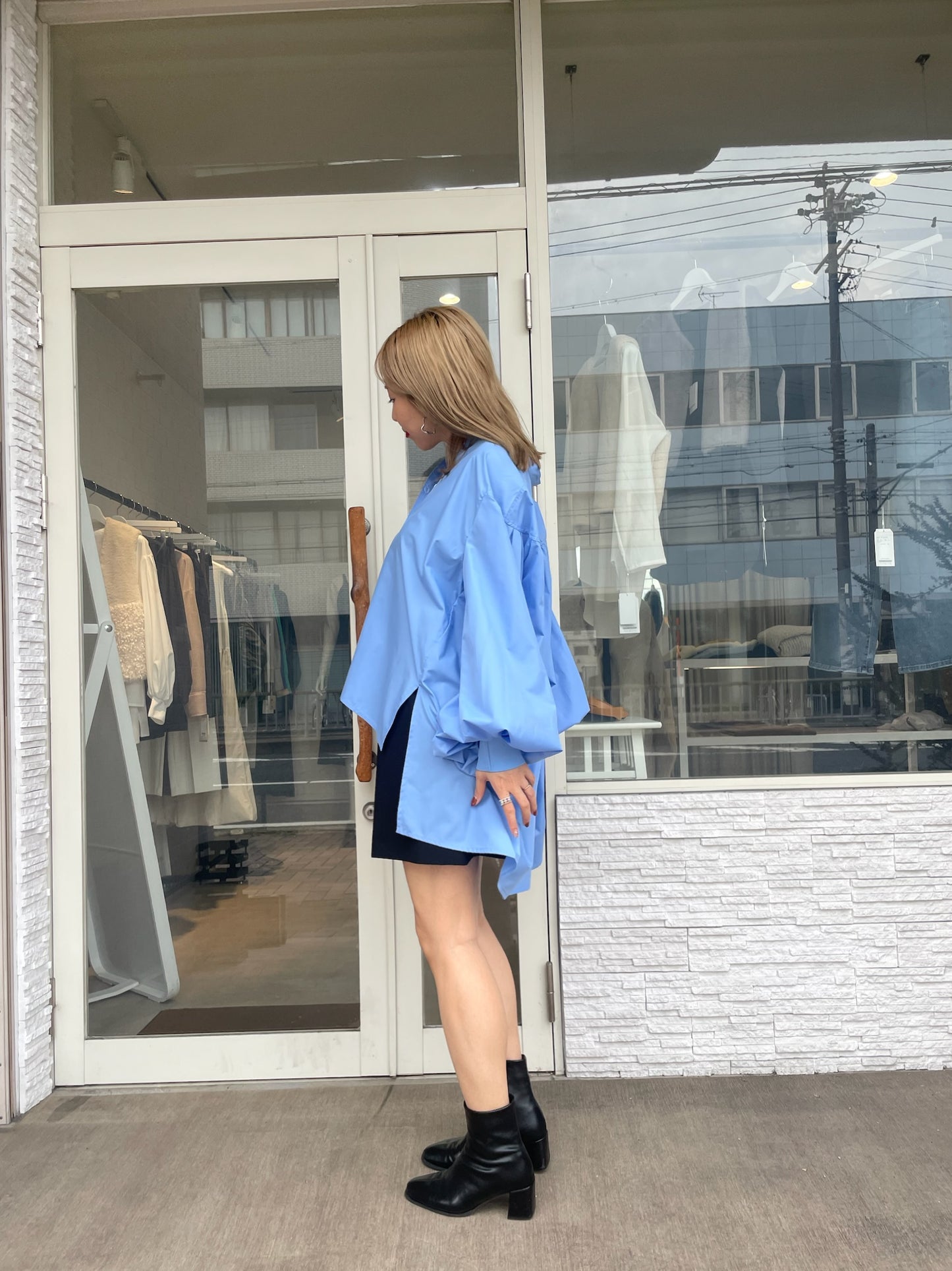 ボリュームスリーブブラウス