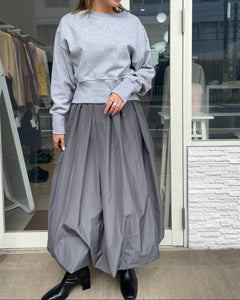 ボンバーヒートクロップドプルオーバー