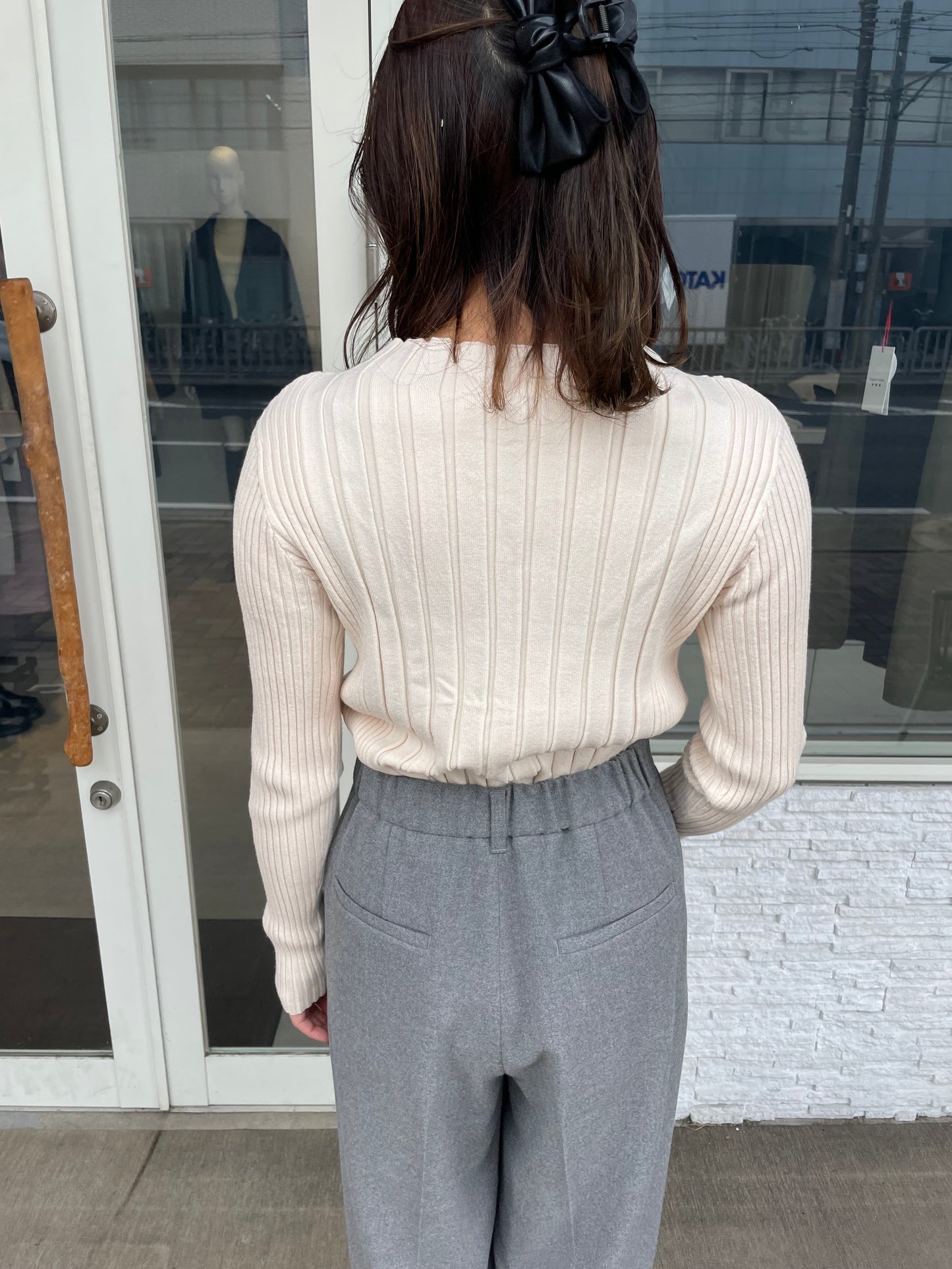 タイトリブニット