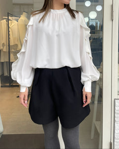 プリーツスリーブブラウス