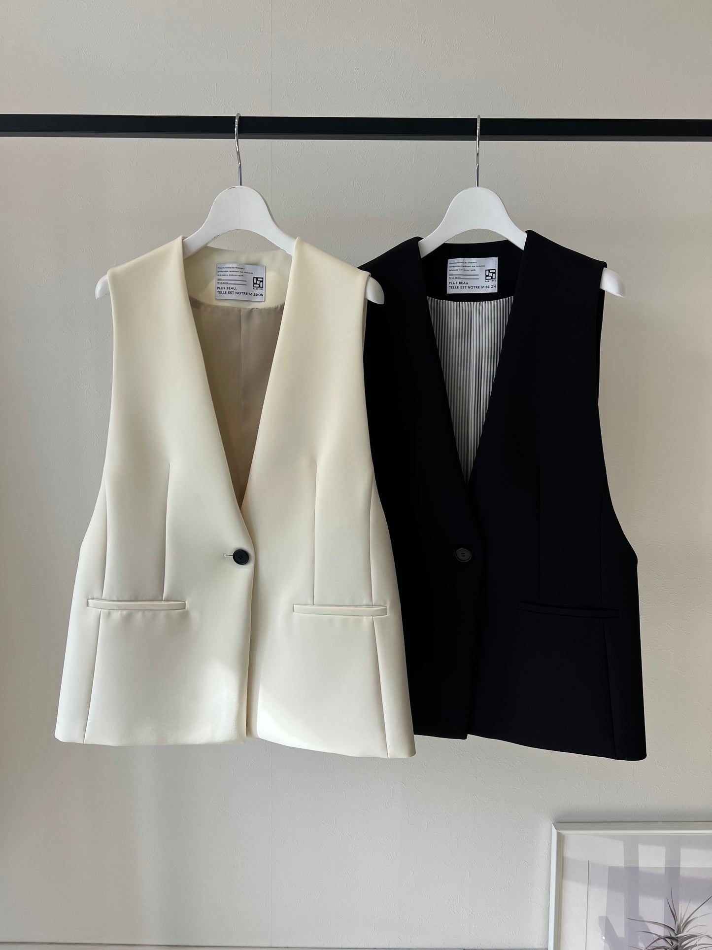 ノーカラージレ