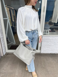 ボリュームスリーブリボンブラウス