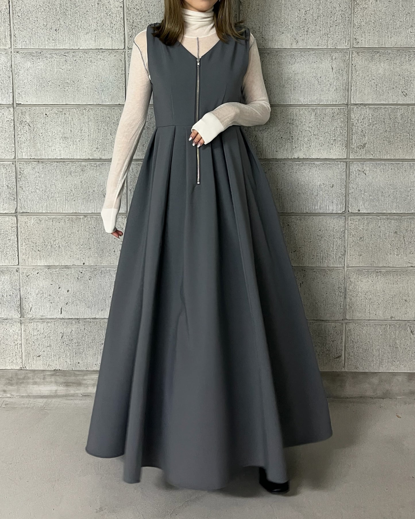 MADE IN JAPAN  front zip dress