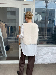 リバーシブルエコムートンショートファーベスト