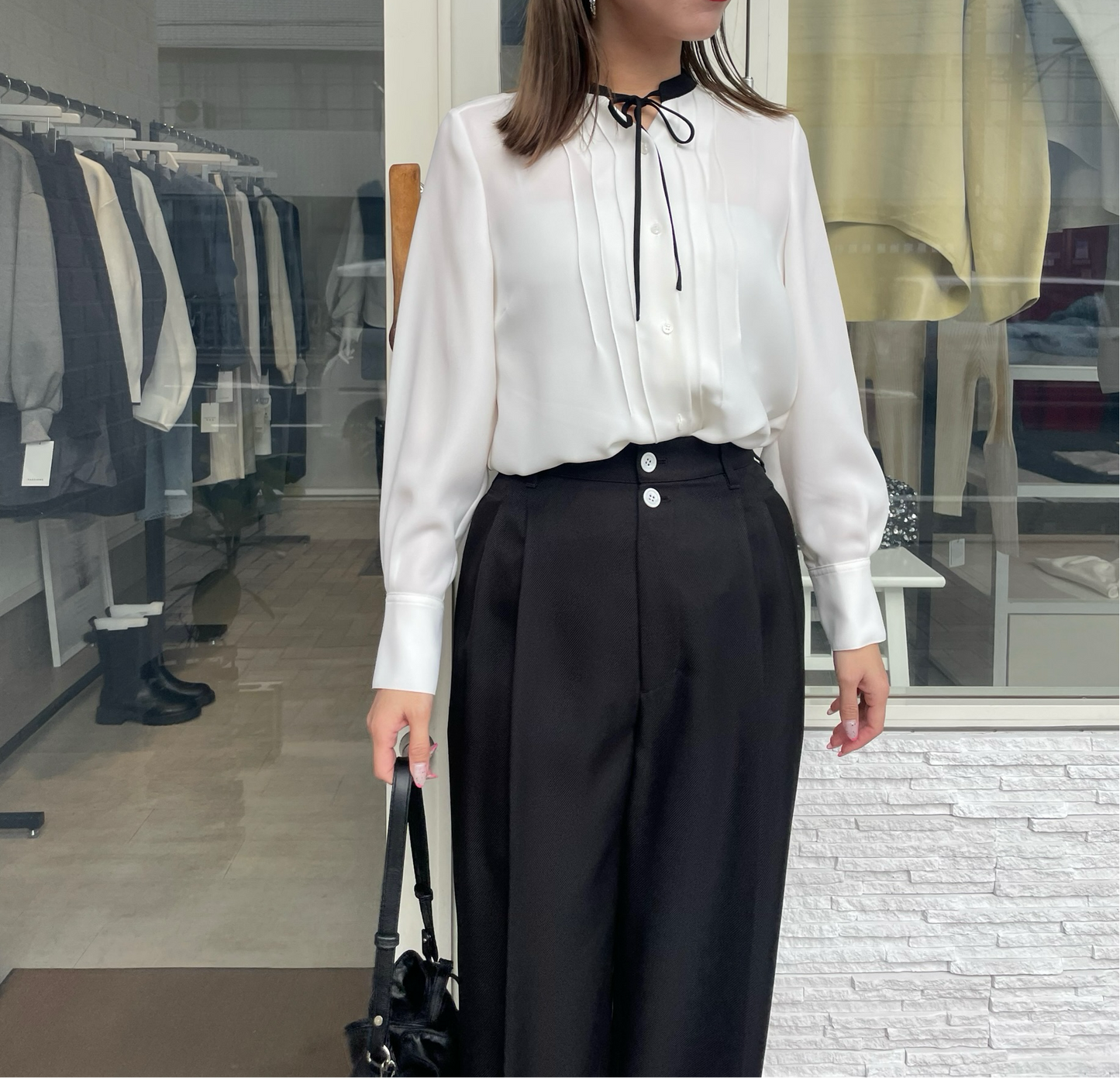 【再入荷】細ボウタイブラウス