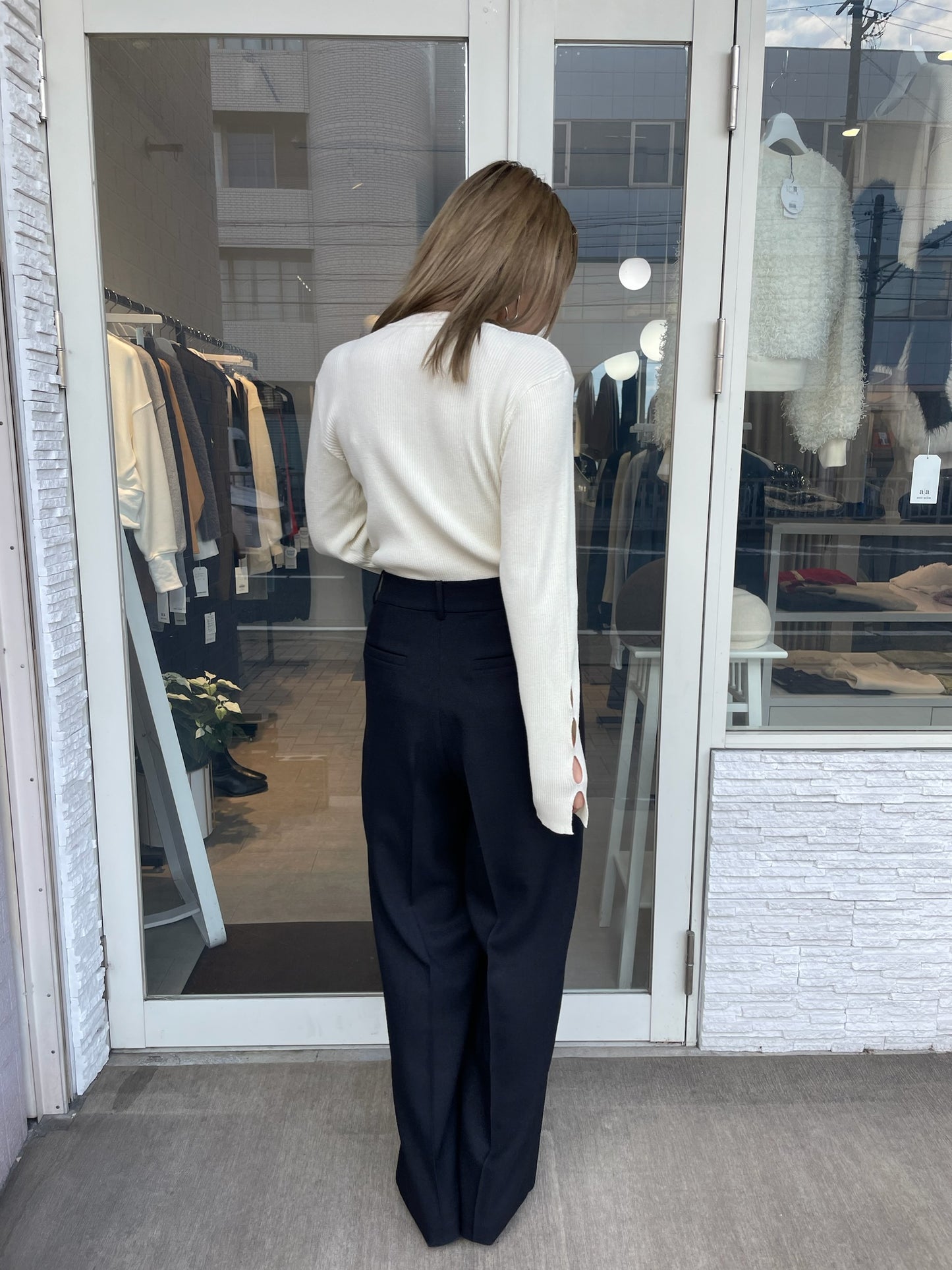 カットデザインリブニット