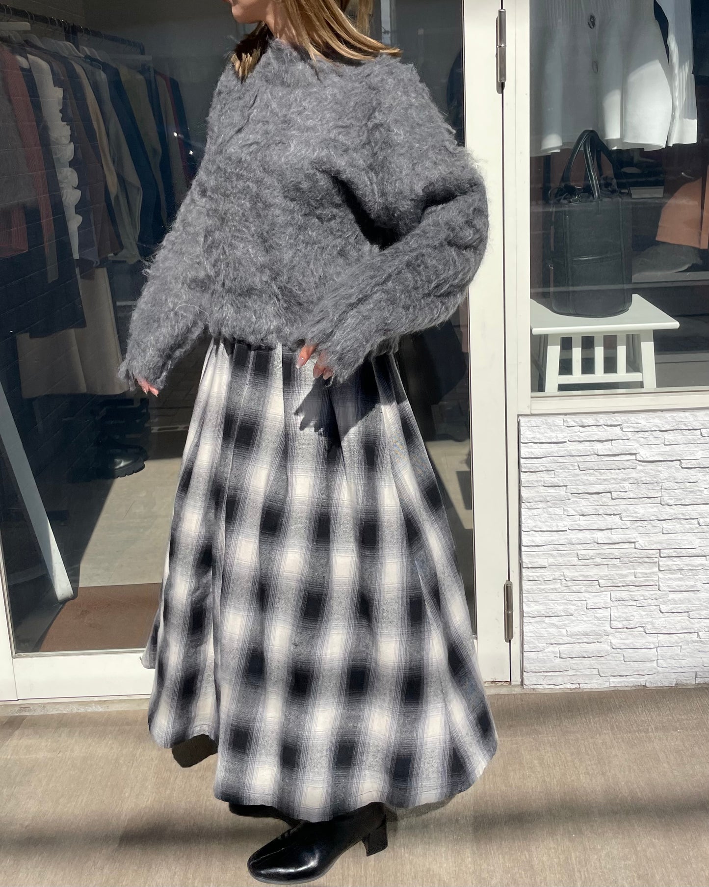 シャギーニットプルオーバー